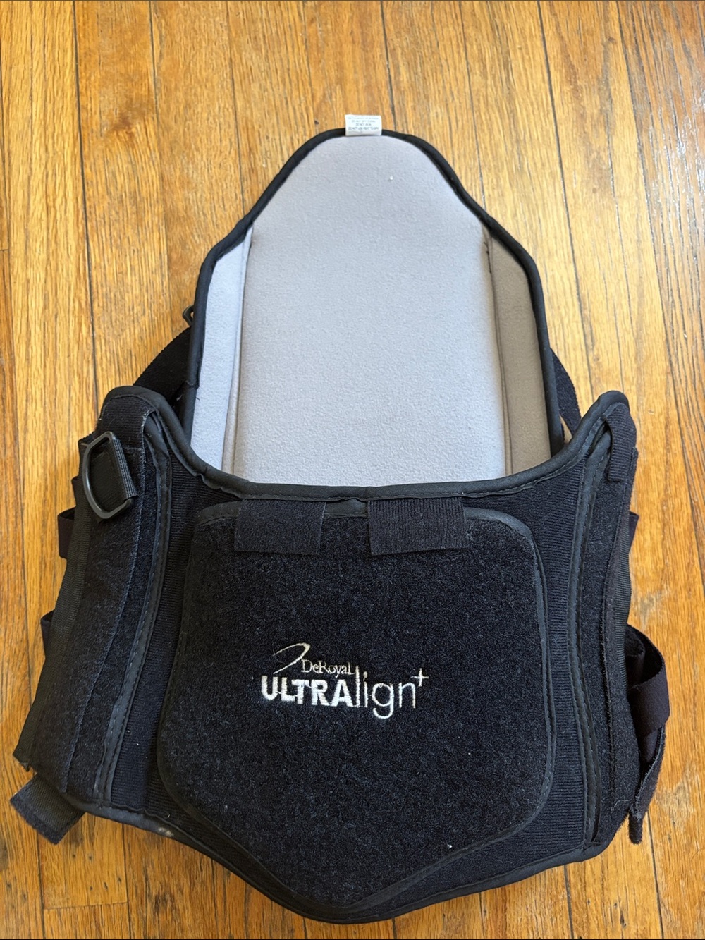 DeRoyal ULTRAlign+ back brace